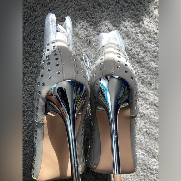 Steve Madden Primerra Booties - Picture 10 of 15